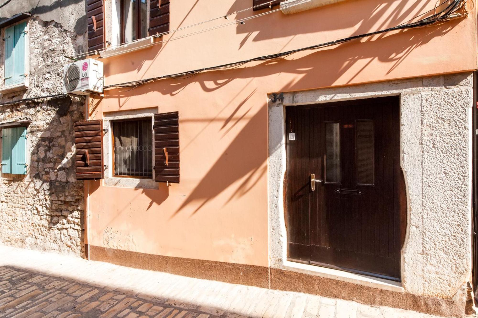 House Elisabeth - A Charming Old Town Property Rovinj Bagian luar foto
